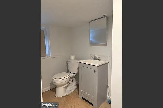 1621 Darley Ave — Photo 5