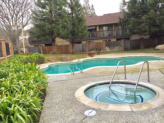 5th image of 5644 Verner Oak Ct Unit 13