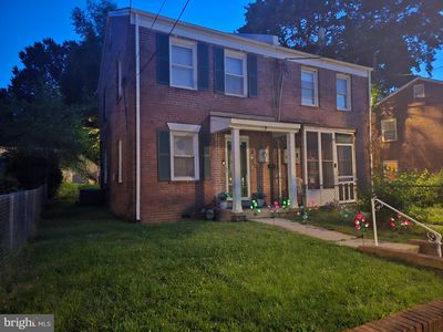9 47th St SE, Washington, DC, 20019