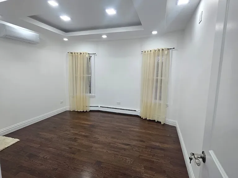 303 Decker Ave #1 — Photo 2