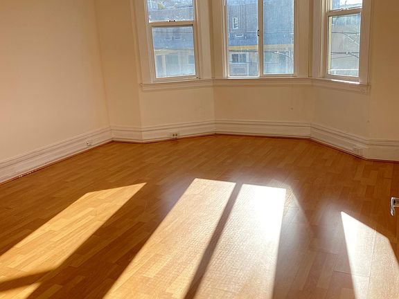 Front room (facing W)