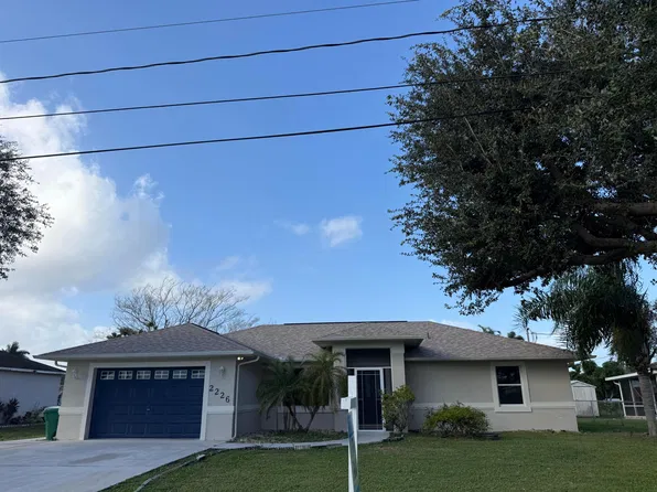 2226 SE FRIENDSHIP Street, Port St Lucie, FL 34952