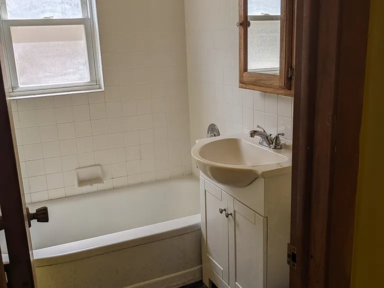5732 N Kenmore Ave #2E — Photo 6