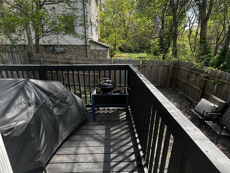 805 Gladstone Ave — Photo 19