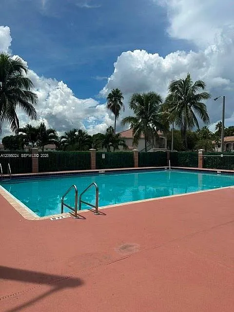 Venetia Gardens South Con — Photo 3