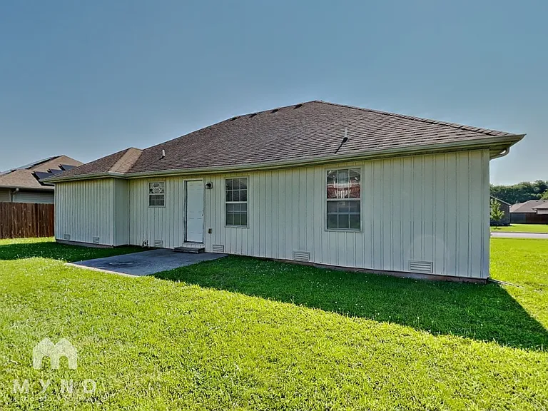 1241 S Rome Ave — Photo 19