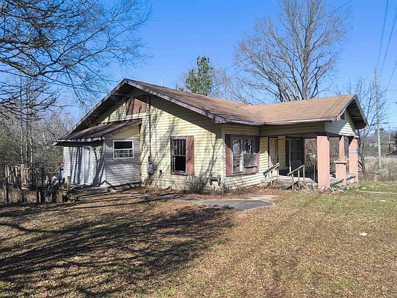 2nd image of 2762 Dime Rd