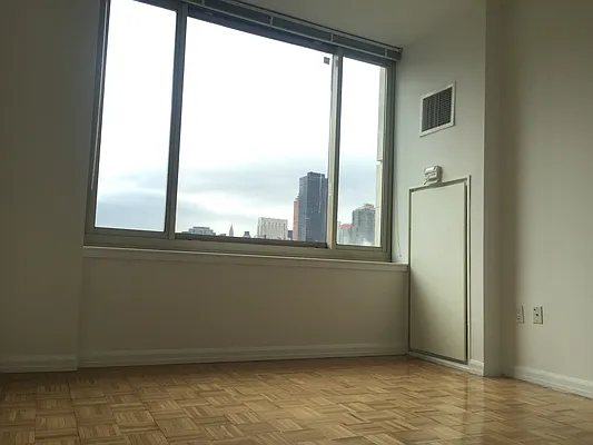 Rented by Bozzuto Management | media 92