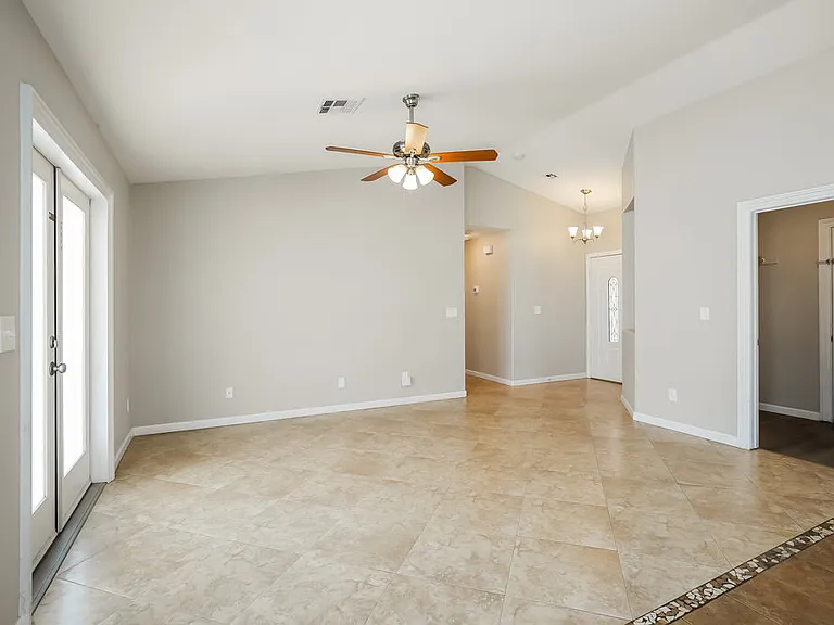 3927 Blue Coral Dr — Photo 5