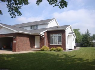W3190 Westowne Ct, Appleton, WI 54915