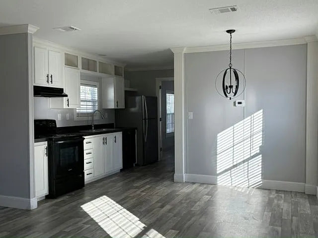 Building Photo - 1234 Reynolds Rd #39