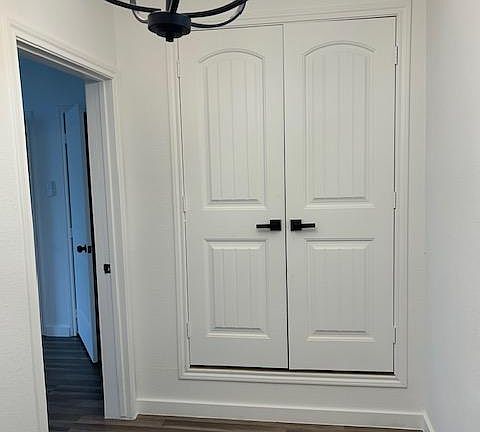 Entryway/foyer