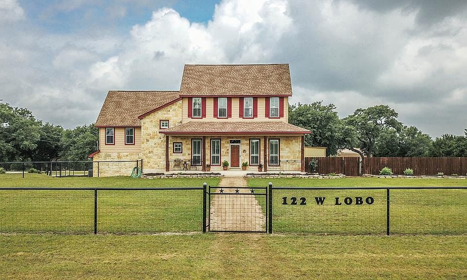 1st image of 122 W Lobo Dr