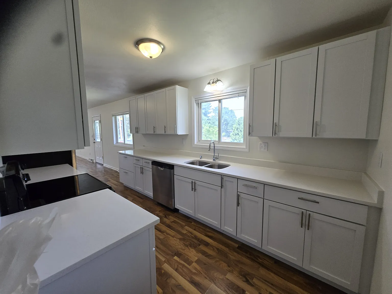 695 Jacobas Rd — Photo 2