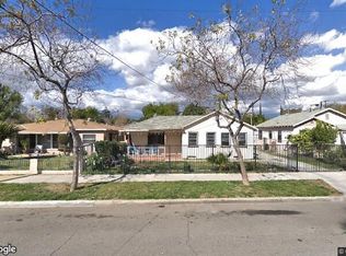 403 E Phillips St, Ontario, CA 91761