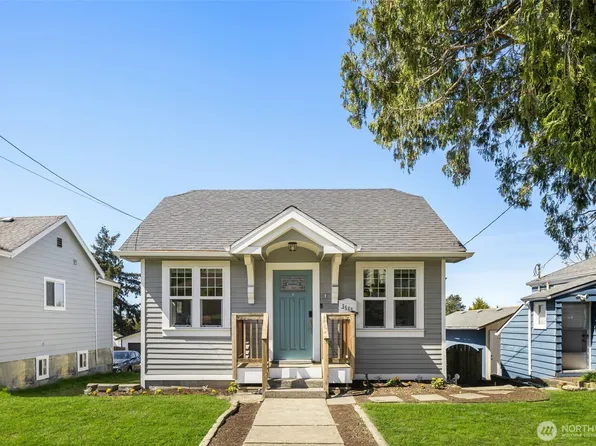 5565 23rd Avenue S, Seattle, WA 98108