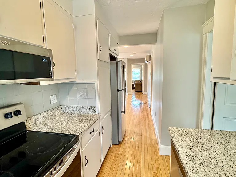 377 Shrewsbury St #2 — Photo 5