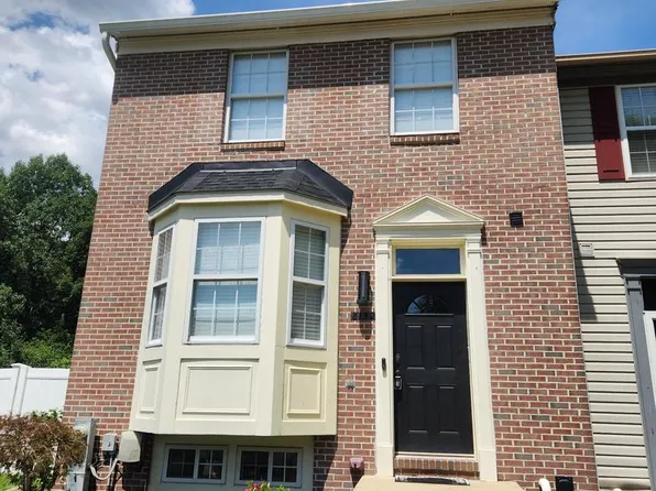 8152 Hazy Dawn Ct, Pasadena, MD 21122
