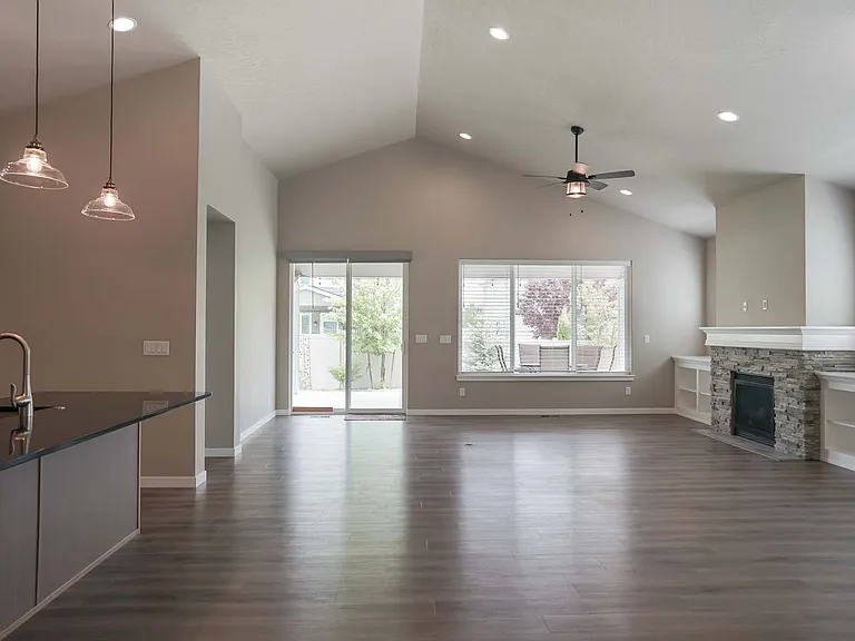 3788 N Shelburne Loop — Photo 8