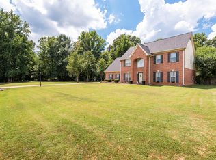 3801 Spring Lakes Blvd, Olive Branch, MS 38654