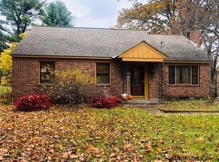 2489 Rosendale Rd, Niskayuna, NY 12309