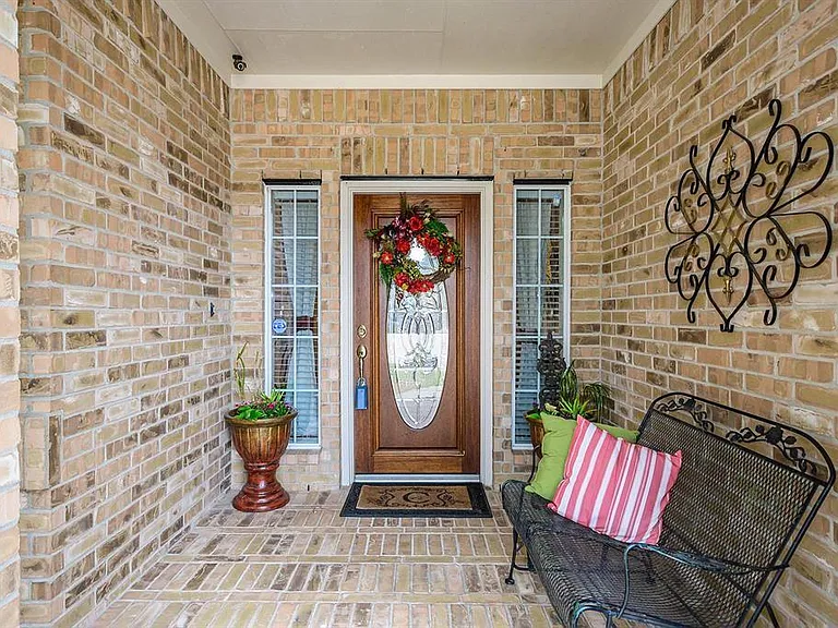 8707 Preston Field Ln — Photo 4