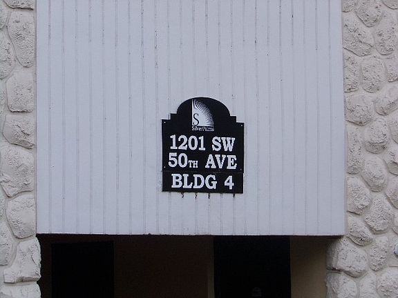 5th image of 1201 SW 50th Ave APT 112