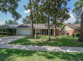 5930 Benning Dr, Houston, TX 77096