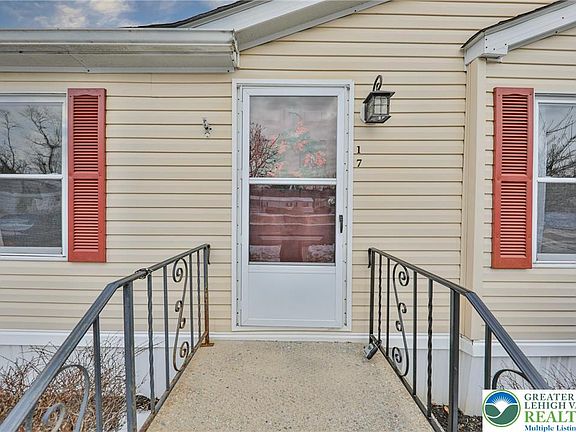 5th image of 17 Canterbury Ct