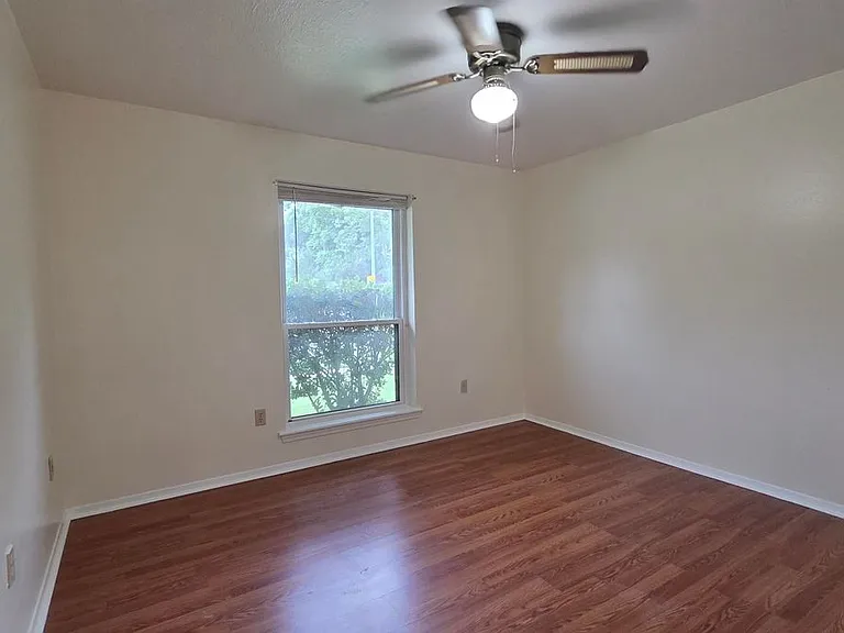 9144 High Point Rd — Photo 16