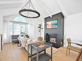 6407 E Seaside Walk #B, Long Beach, CA 90803