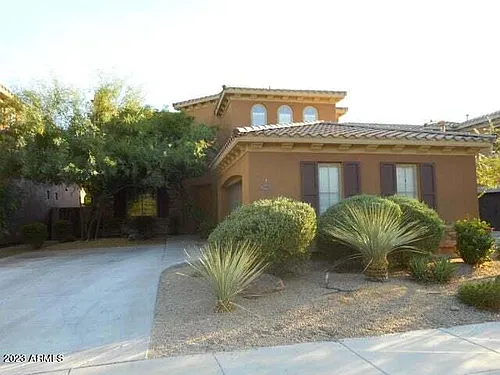3989 E Hummingbird Ln Photo 1