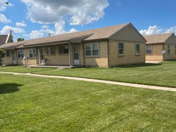 Coronado Apartments, 2431 Coronado Ave #2417, Great Bend, KS 67530