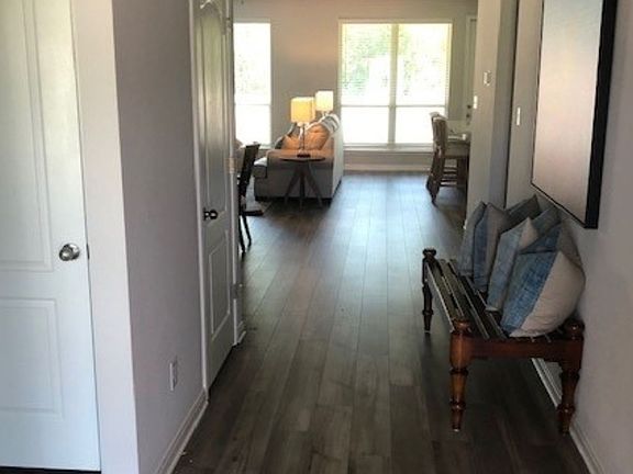 2nd image of 1804 Thorndyke Ln