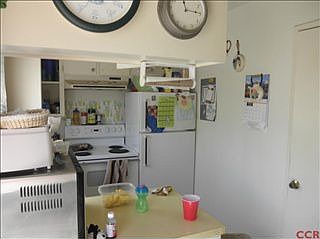 4th image of 1047 Murray Ave