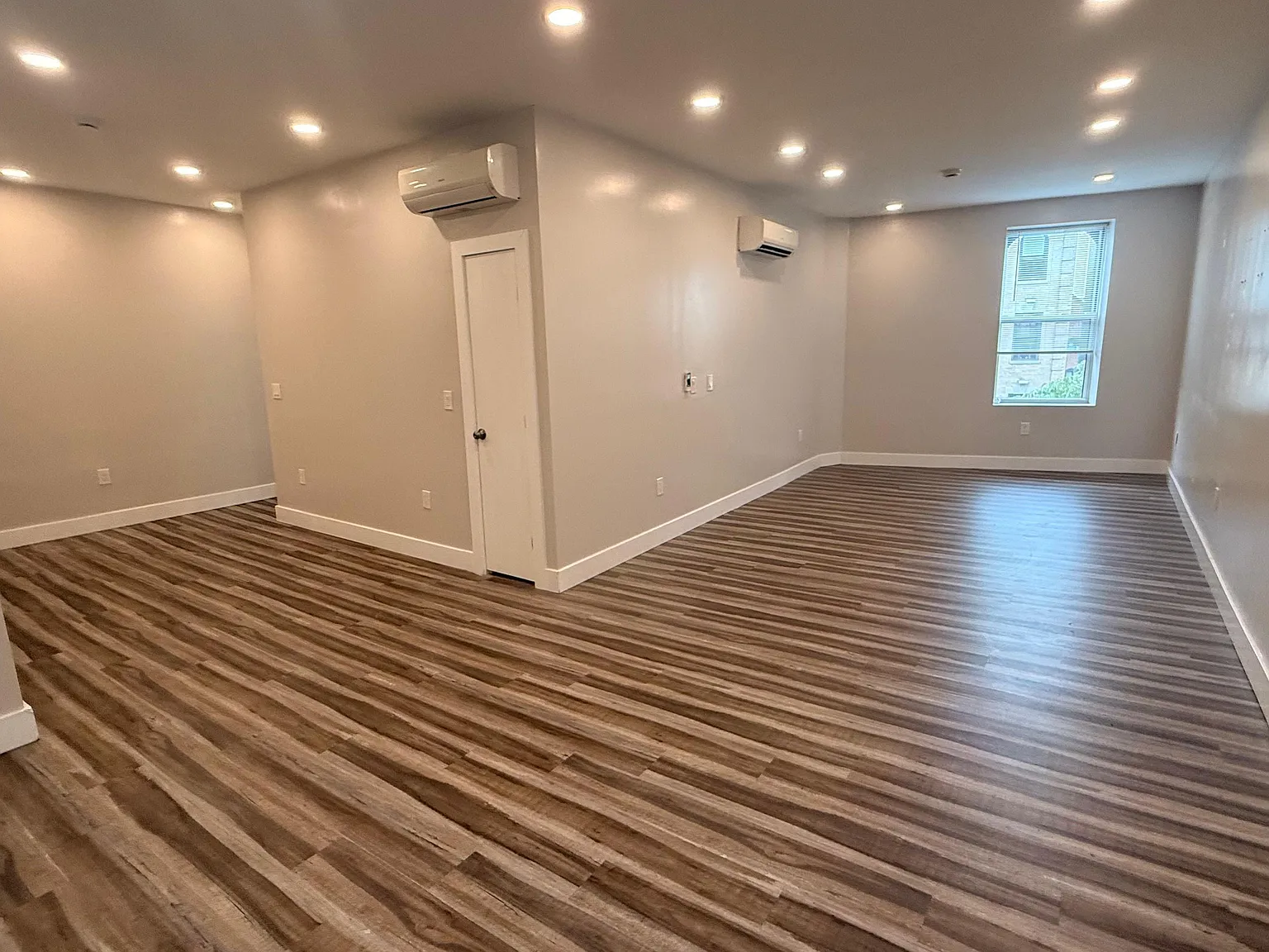 1 bed, 650 sqft, $1,875 — Photo 2