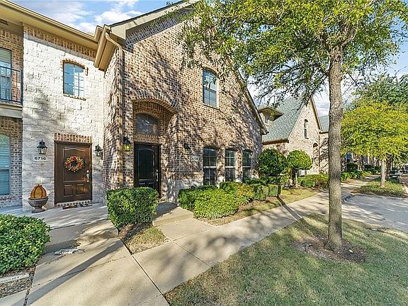 4th image of 6726 Livorno Ln