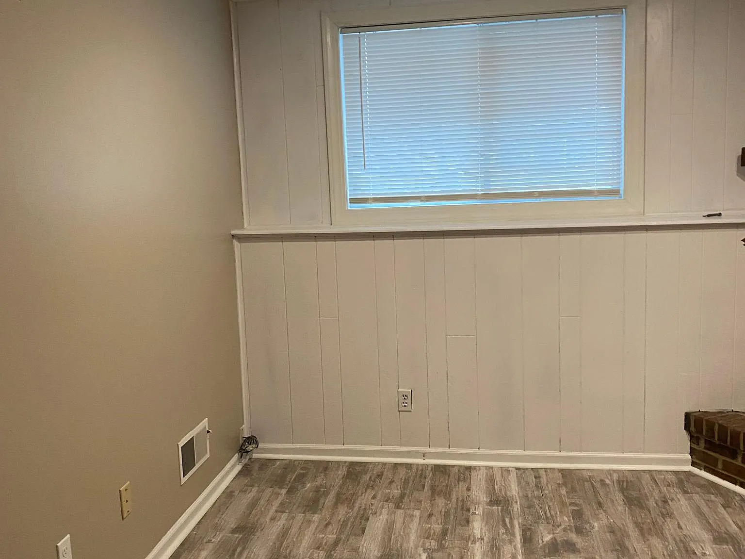 3 bed, 2.5 bath, 1450 sqft, $1,900 — Photo 2