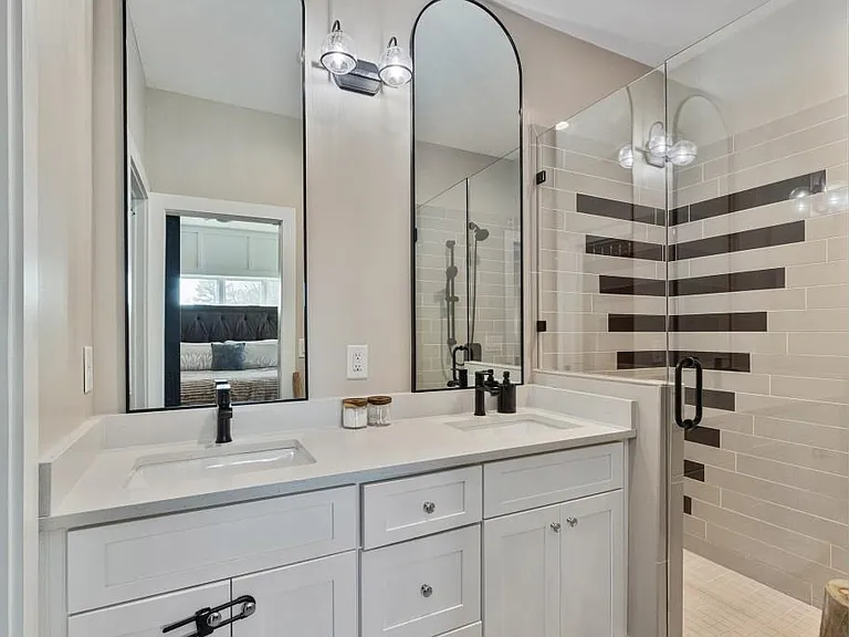 2356 Mason Dr #B-7 — Photo 20