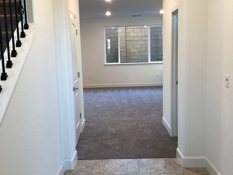 3233 Sherman Way — Photo 4