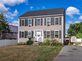 17 Forest St, Ayer, MA 01432