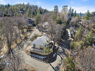 1428 Canyon View Dr, Lake Arrowhead, CA 92352