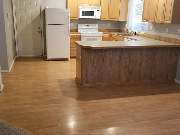 2nd image of 1088 Beach Ave Suite C