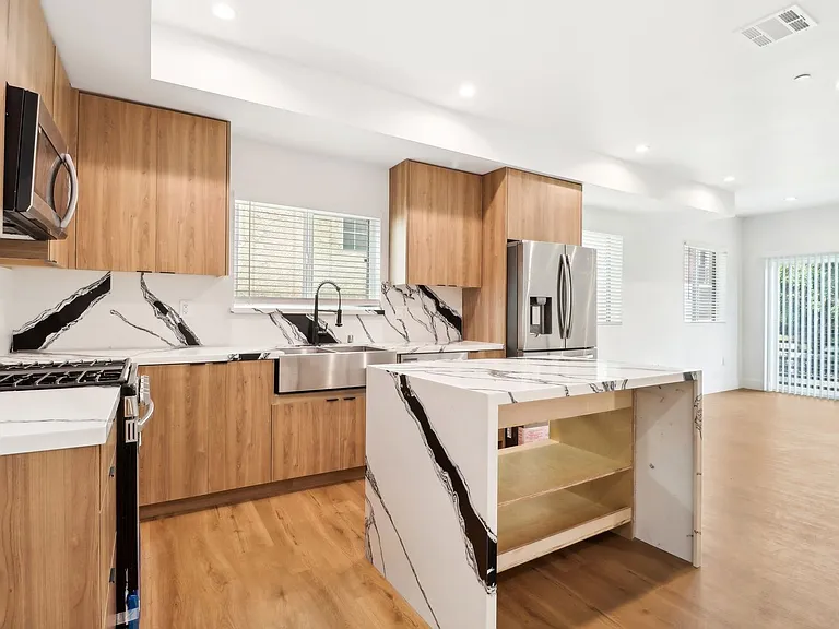 4512 St. Elmo Dr — Photo 37