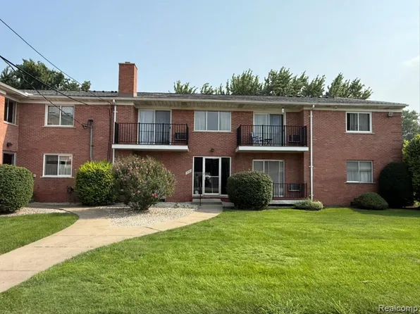 19585 Masonic Blvd APT 21, Roseville, MI 48066