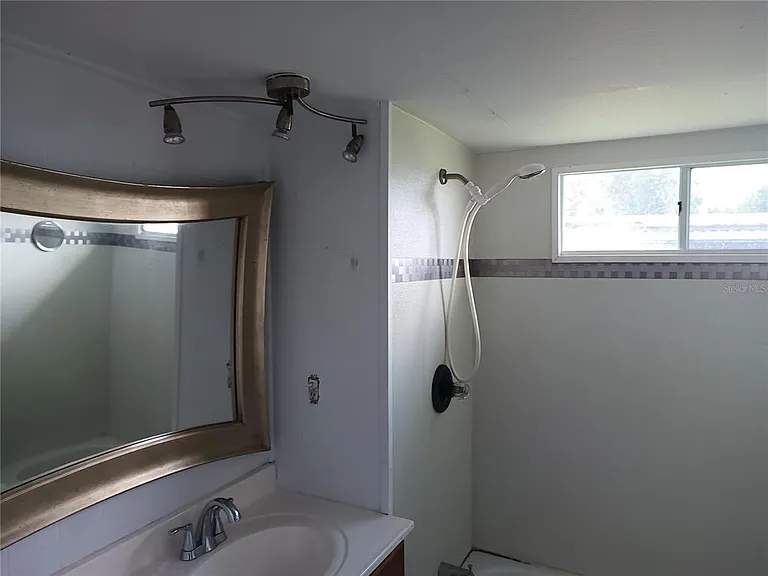 3366 Maple Ln — Photo 9
