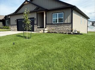 1955 17th St SE, Altoona, IA 50009