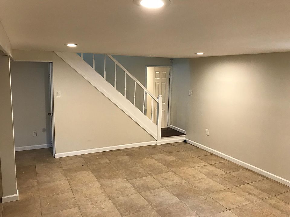1st image of 8413 249th St