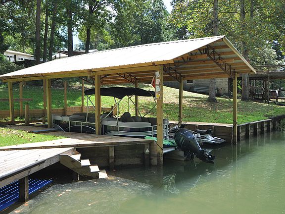 5th image of 1183 Holiday Dr
