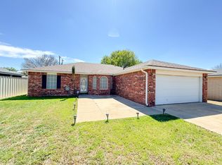 2713 80th St, Lubbock, TX 79423